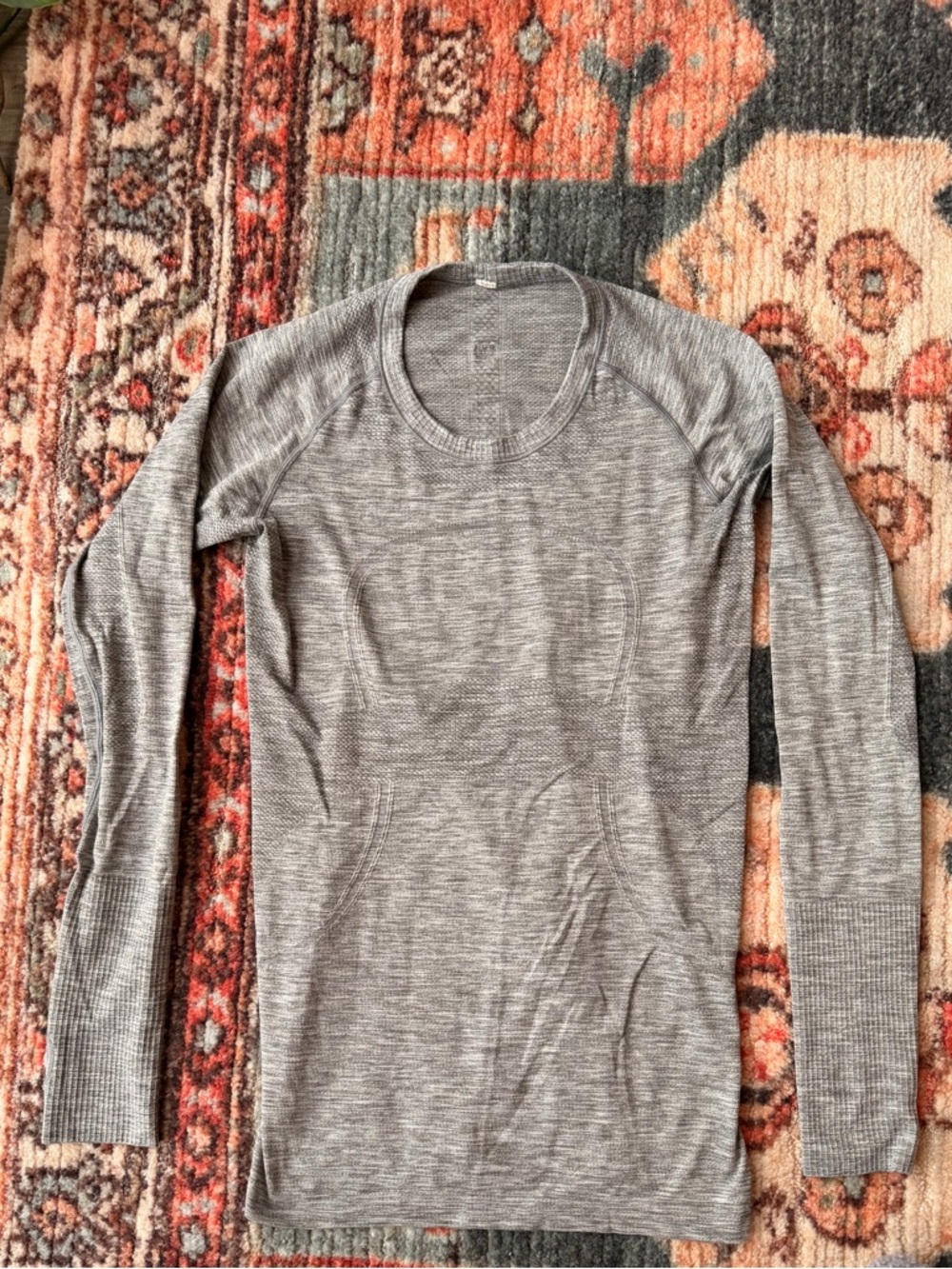 lululemon athletica Lightweight Long Sleeve Tee in Heather Gray